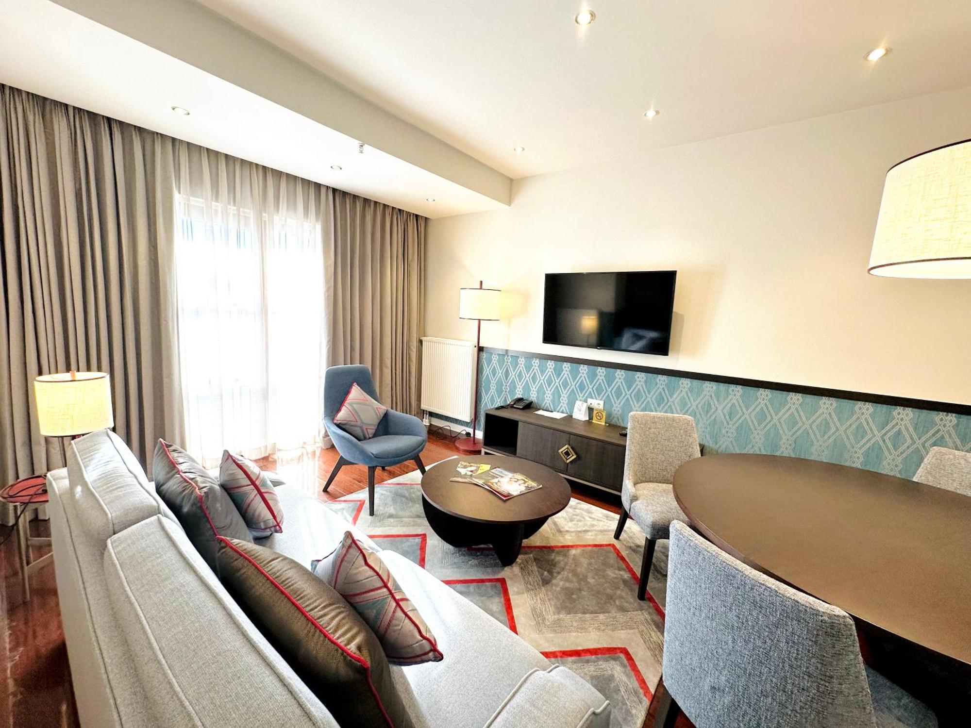 Somerset Centre Hotel Atyrau