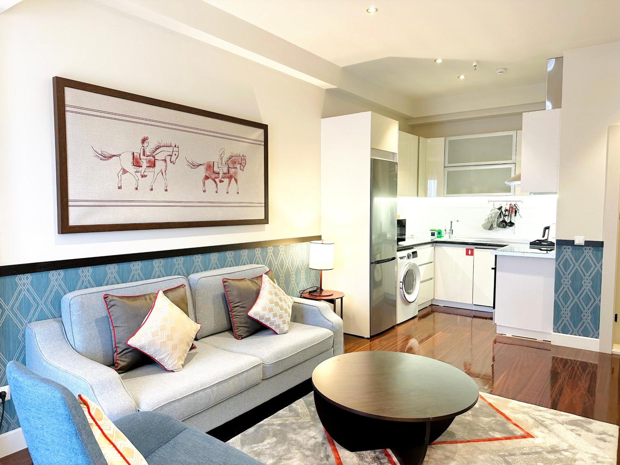 Somerset Centre Hotel 5*