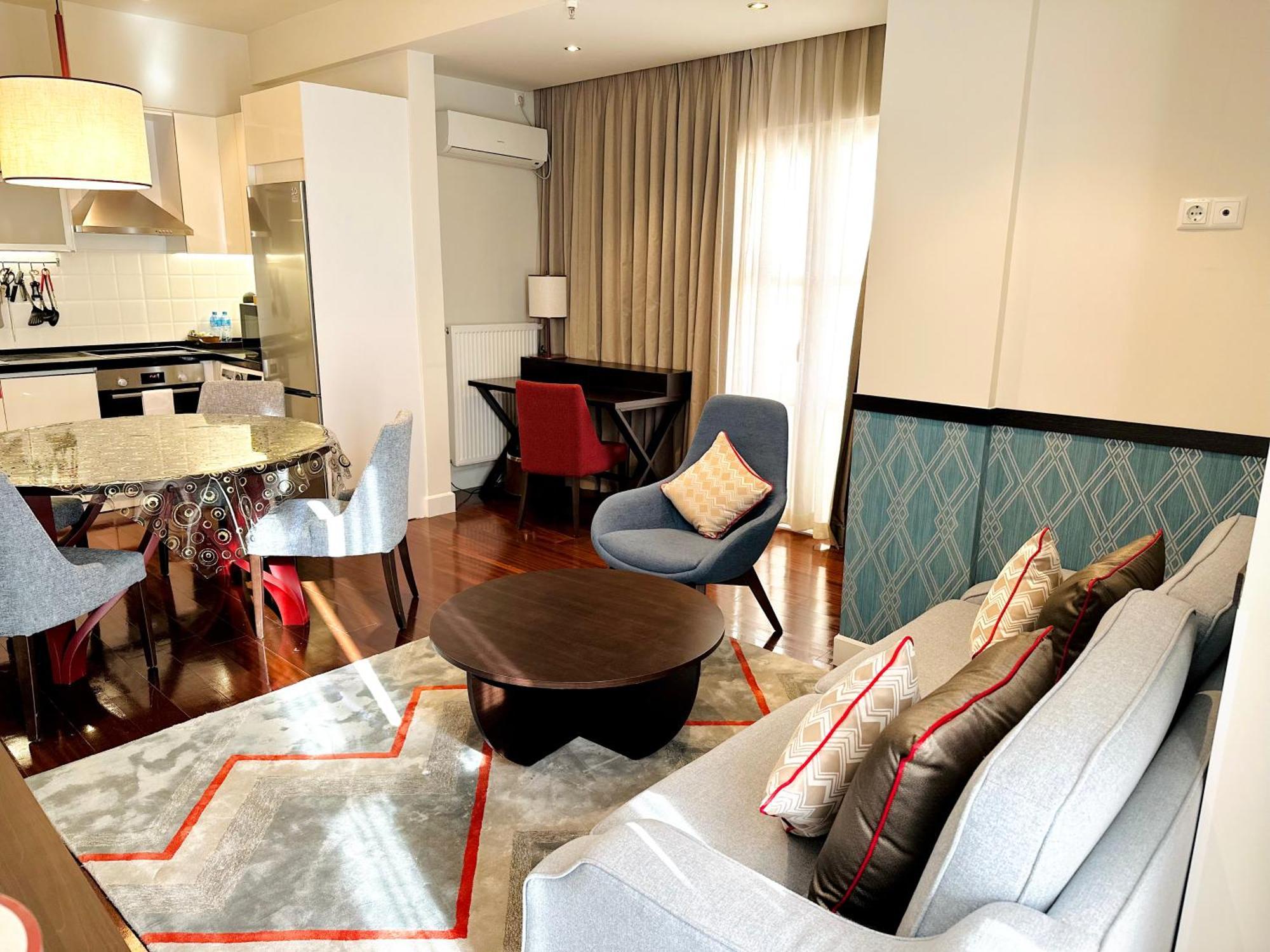Somerset Centre 5*